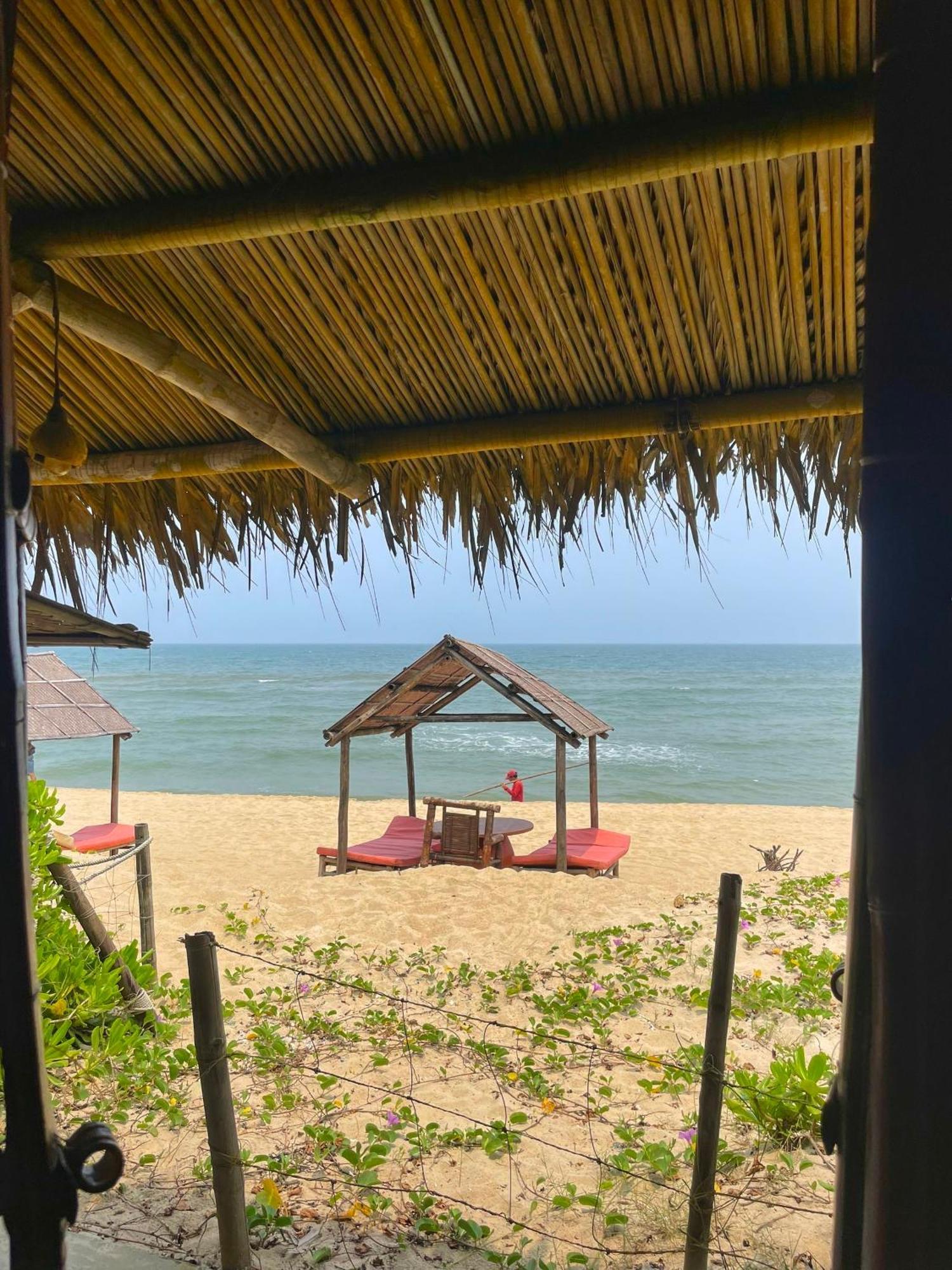 Beach Bar Hue Hostel Екстер'єр фото